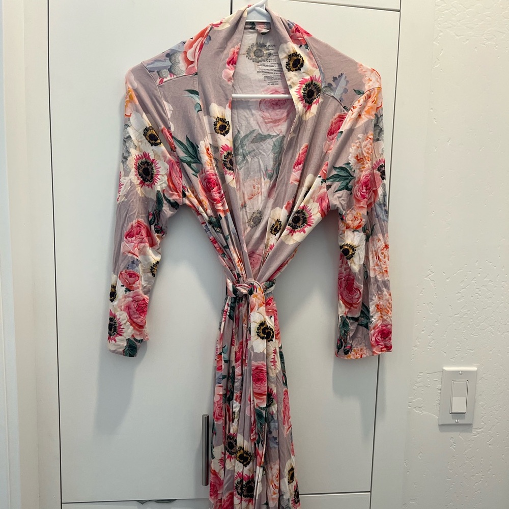 Posh Peanut Mommy and Me, robe, swaddle and headband bundle.